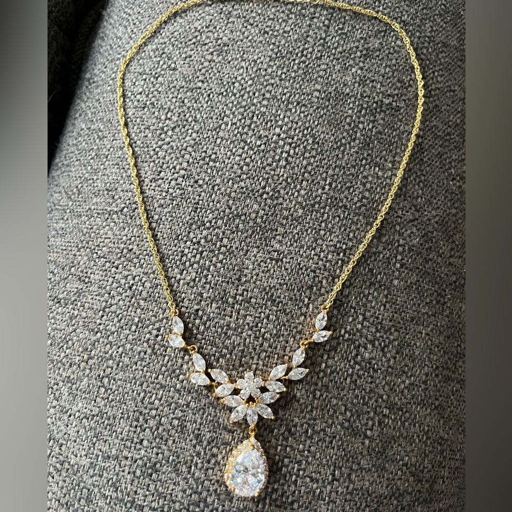 Beautiful gold necklace
